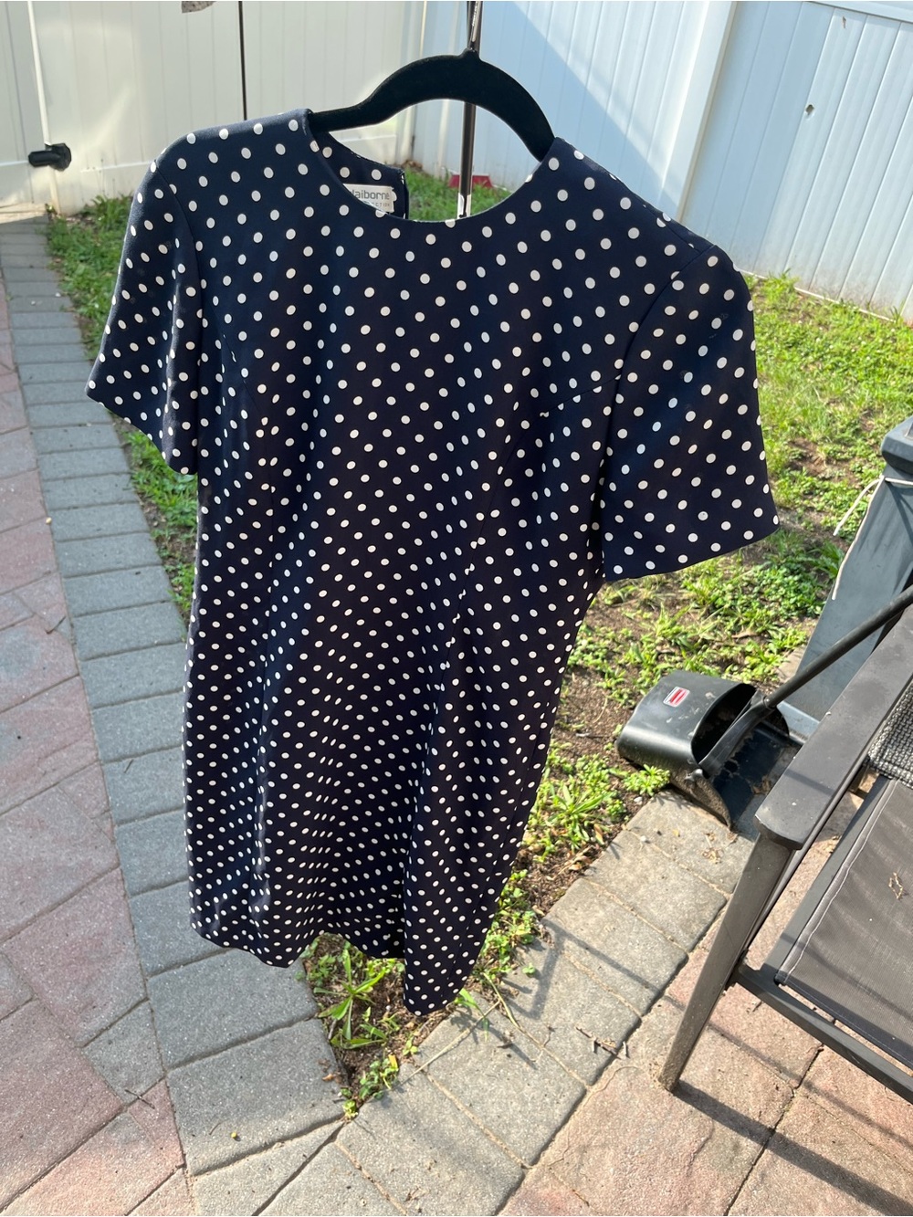 Liz Claiborne Polka Dot Short Sleeve Dress - Navy with White Dots size 4 - Picture 4 of 6